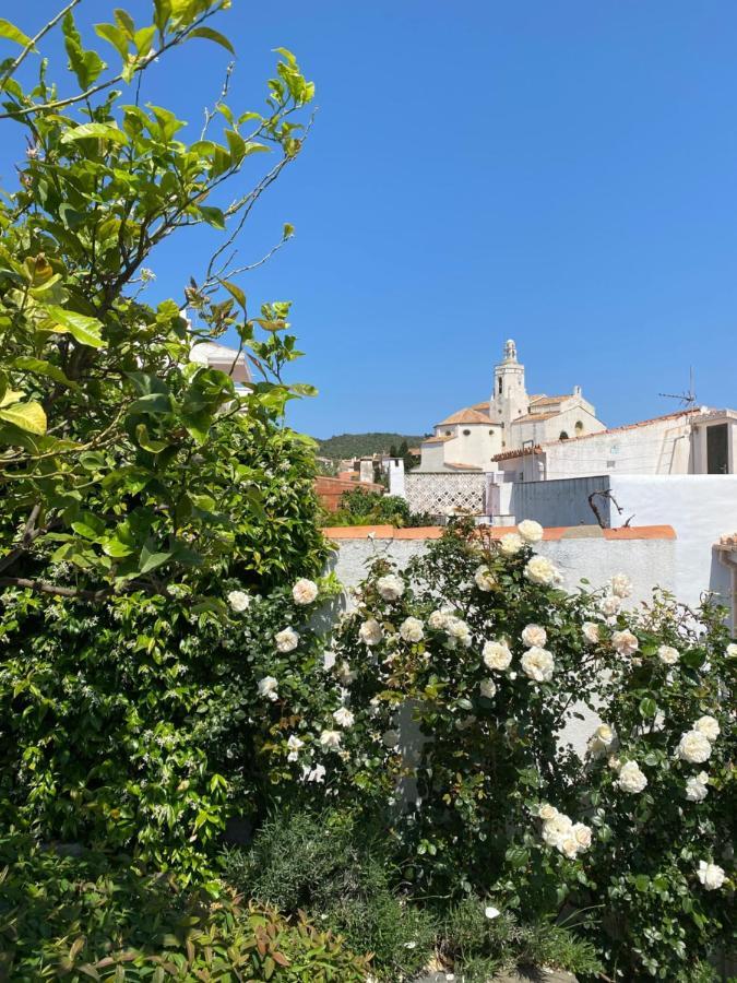 Centric Townhouse With Sea View - Casa Marta Villa Cadaqués Buitenkant foto