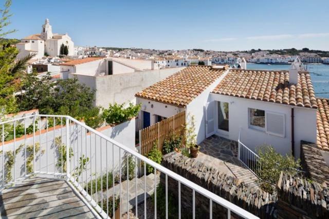 Centric Townhouse With Sea View - Casa Marta Villa Cadaqués Buitenkant foto