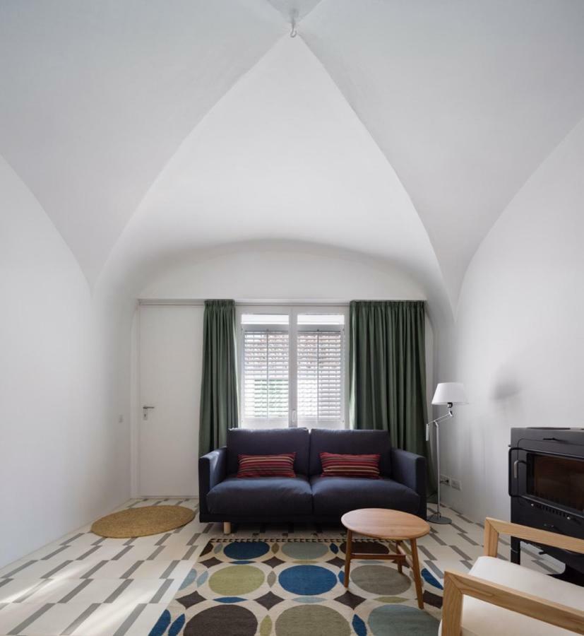 Centric Townhouse With Sea View - Casa Marta Villa Cadaqués Buitenkant foto