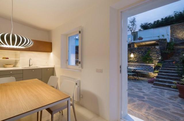 Centric Townhouse With Sea View - Casa Marta Villa Cadaqués Buitenkant foto
