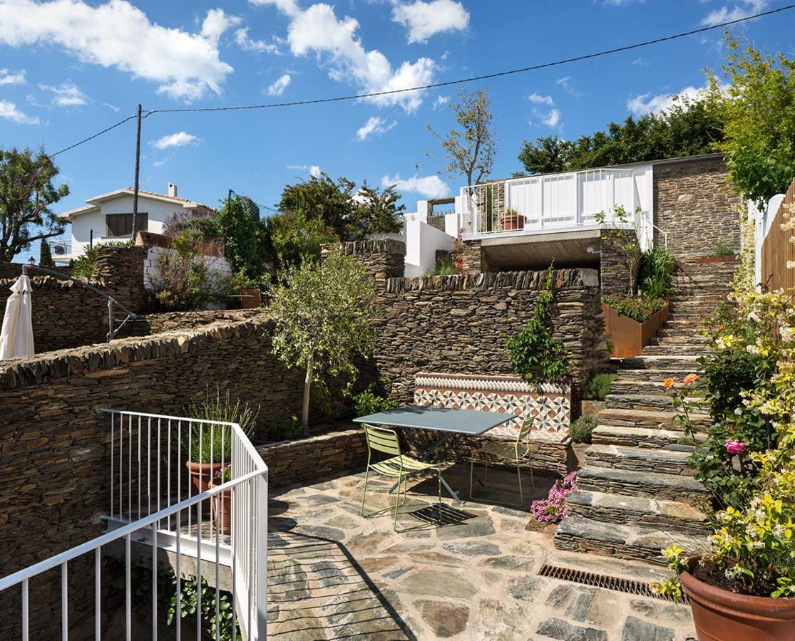 Centric Townhouse With Sea View - Casa Marta Villa Cadaqués Buitenkant foto