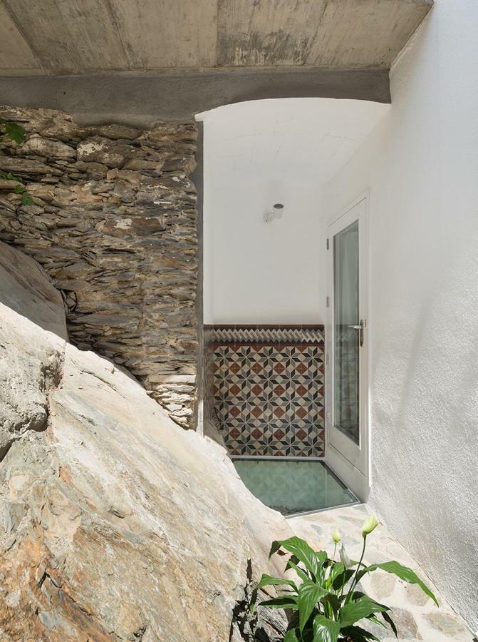 Centric Townhouse With Sea View - Casa Marta Villa Cadaqués Buitenkant foto